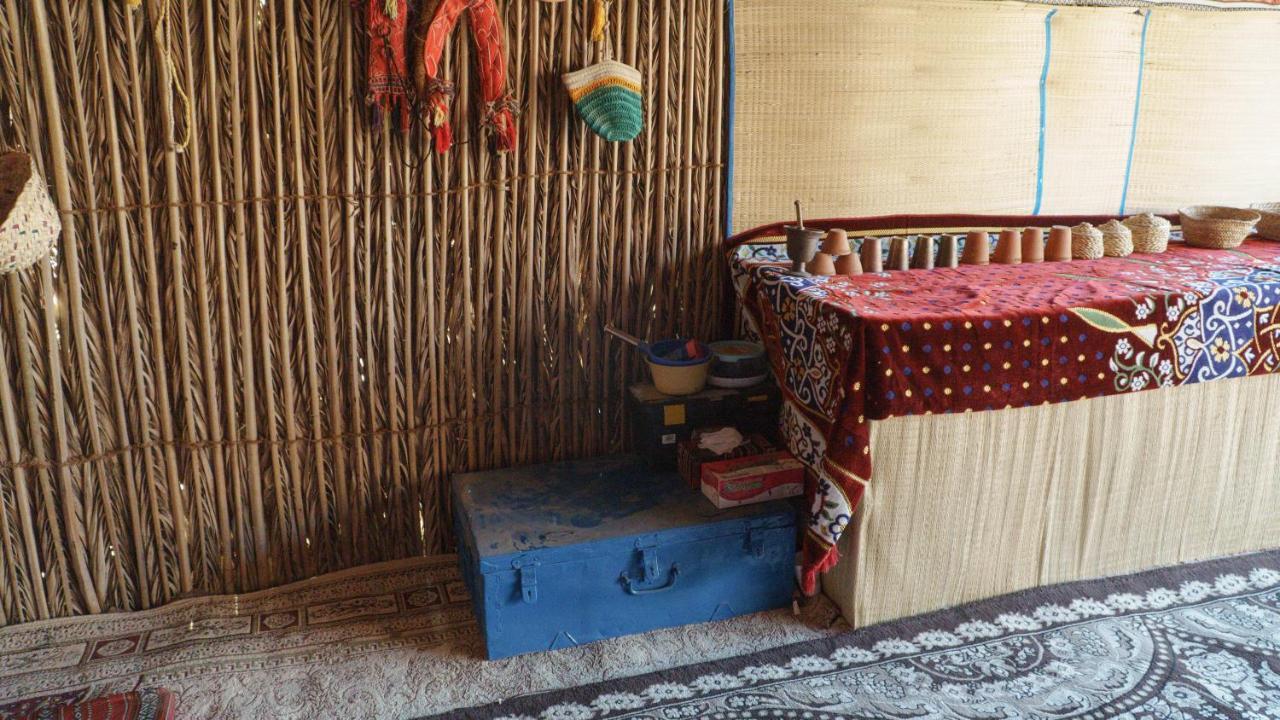Wahiba Bedouiens Privae Camp Hotell Badīyah Exteriör bild