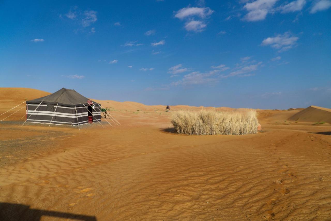 Wahiba Bedouiens Privae Camp Hotell Badīyah Exteriör bild