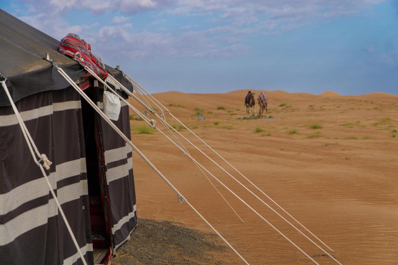 Wahiba Bedouiens Privae Camp Hotell Badīyah Exteriör bild