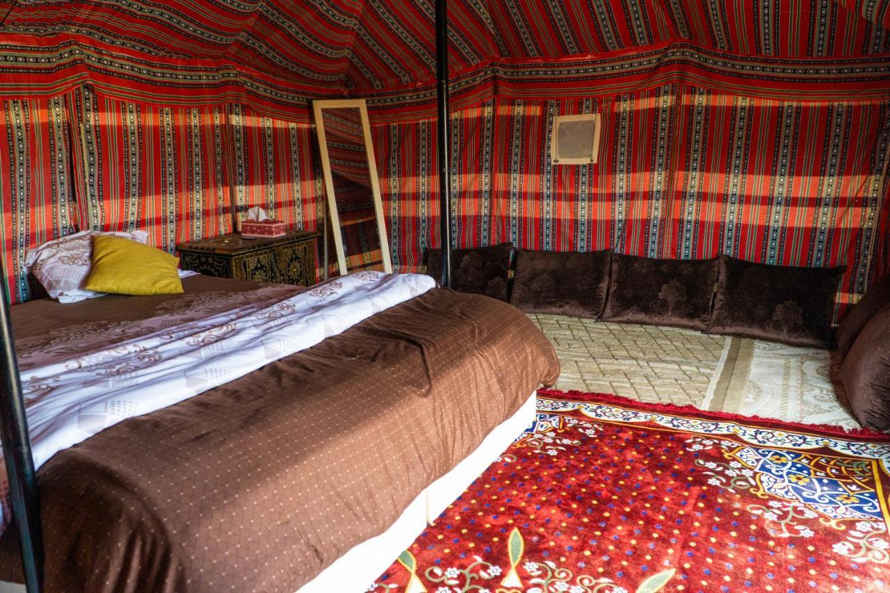 Wahiba Bedouiens Privae Camp Hotell Badīyah Exteriör bild